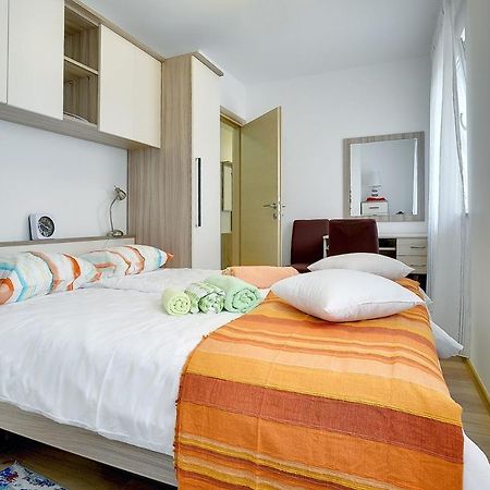 Apartments Elviana PUY Eksteriør bilde