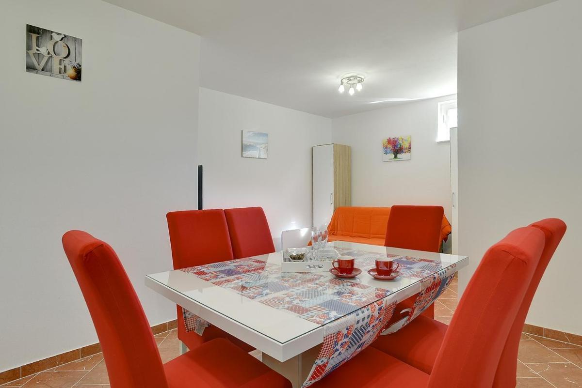 Apartments Elviana PUY Eksteriør bilde